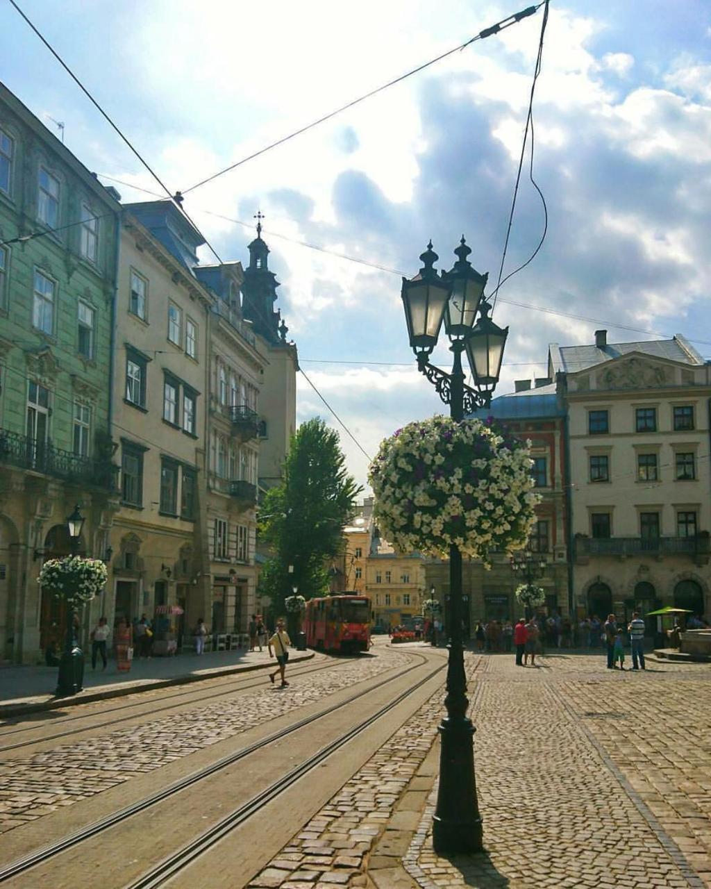 Green Apartment Lviv Eksteriør billede